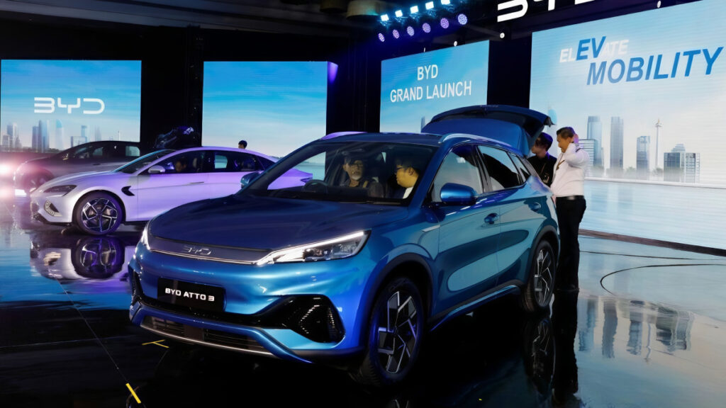 BYD Atto3 Jeju rental car (6)