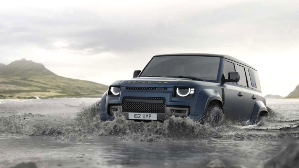 Land Rover unveils new Defender (3)