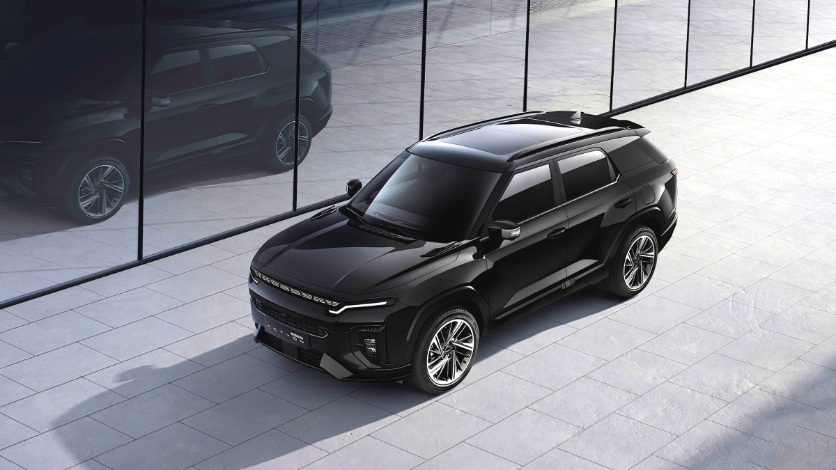 KGM ACTYON Hybrid Launch