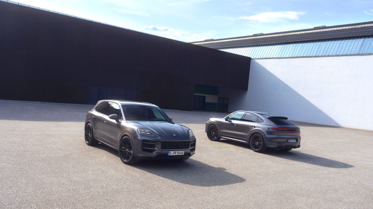 Taycan Cayenne Black Edition
