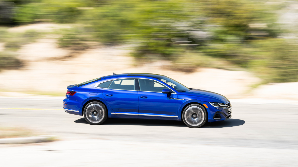 a used Volkswagen Atheon car